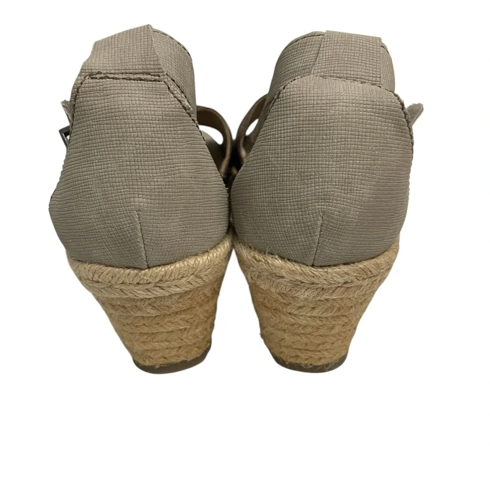 Earth Origins Natasha Wedge Heel Leather Platinum SIZE 8 - Picture 6 of 12
